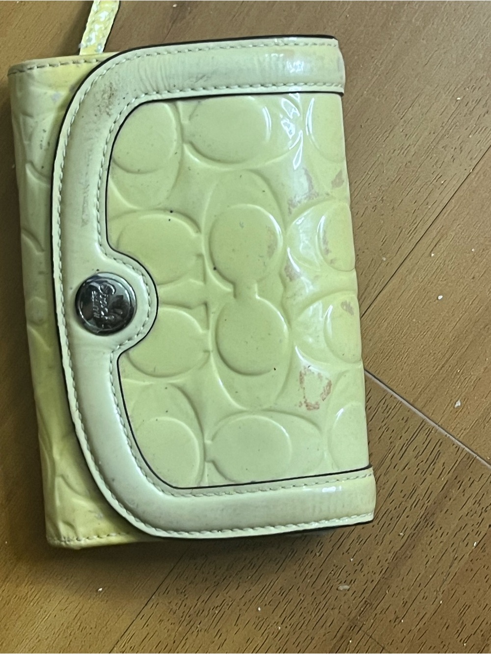 Vintage Coach Yellow Patent Signature Wallet